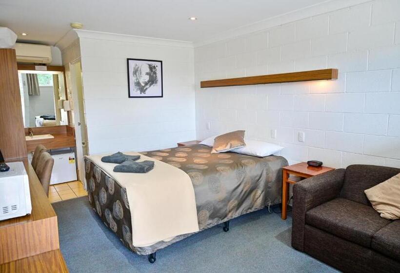 חדר סטנדרט, Byer Fountain Motor Inn