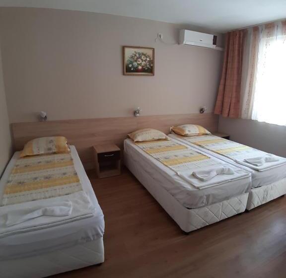 اتاق استاندارد سه نفره, Guest House Diamandievi