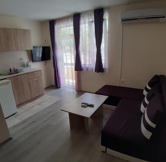 آپارتمان 1 خوابه, Guest House Diamandievi