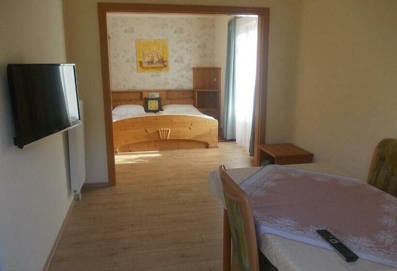 חדר סטנדרט עם מרפסת, Pension Grünauhof