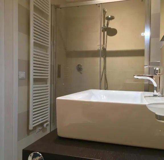 スタンダードルーム, Relais Torre Dei Torti   Luxury Bed And Breakfast