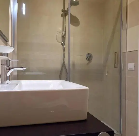 スタンダードルーム, Relais Torre Dei Torti   Luxury Bed And Breakfast