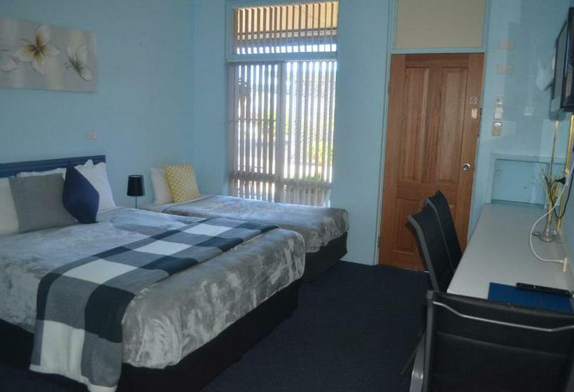 חדר סטנדרט, Tall Timbers Motel