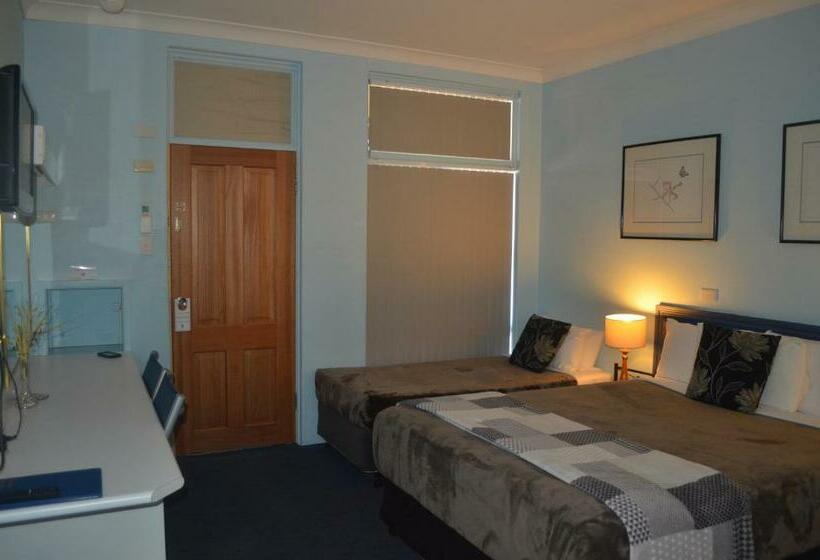 חדר סטנדרט, Tall Timbers Motel