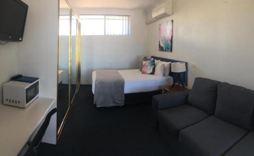 חדר סטנדרט, Tall Timbers Motel