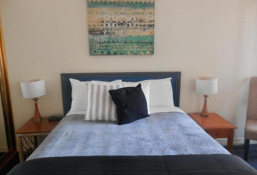 חדר סטנדרט, Tall Timbers Motel