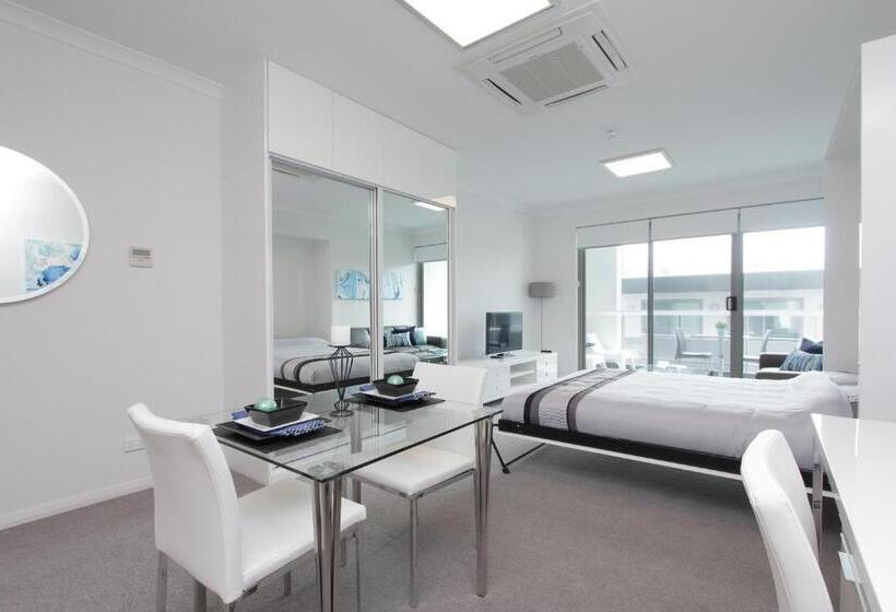 استودیوی استاندارد, 188 Apartments