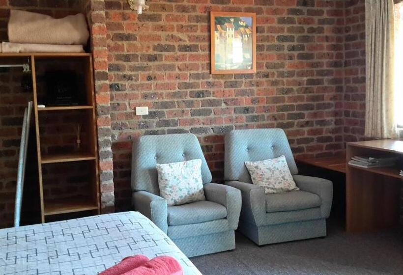 חדר סטודיו סטנדרד, Barham Colonial Motel