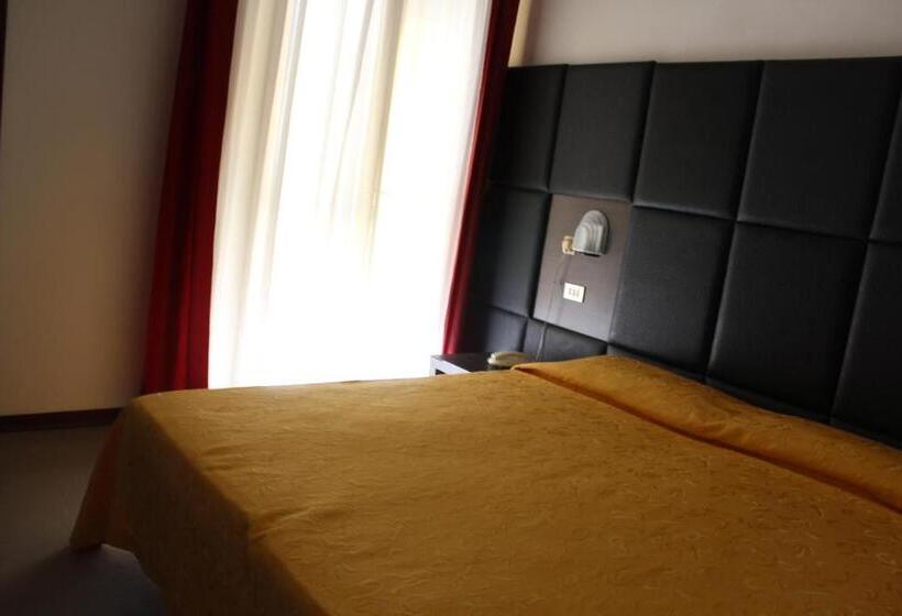 חדר סטנדרט עם מרפסת, Splendid