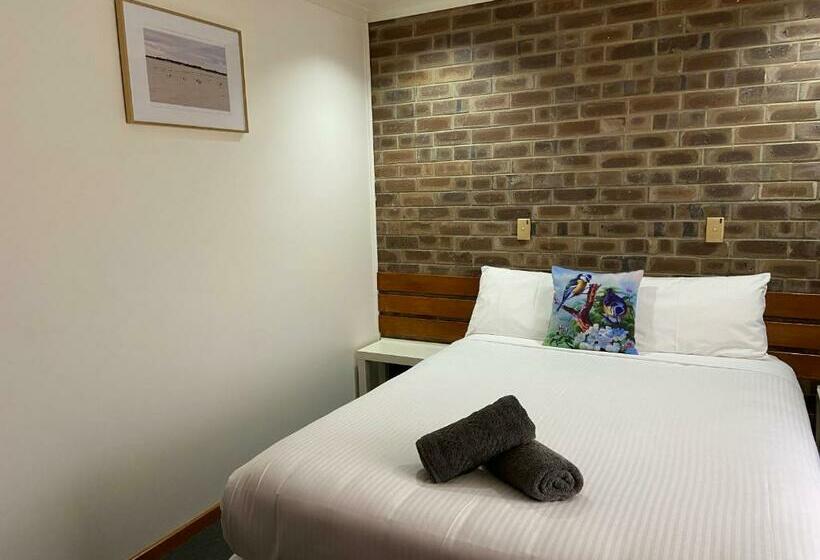 スタンダードルーム, Lake Albert Motel