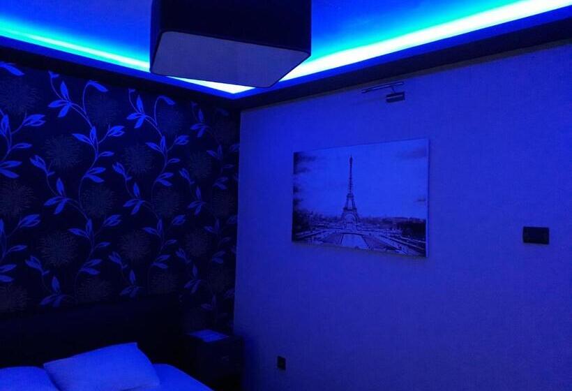 اتاق لوکس با بالکن, Guest House Vila Salute