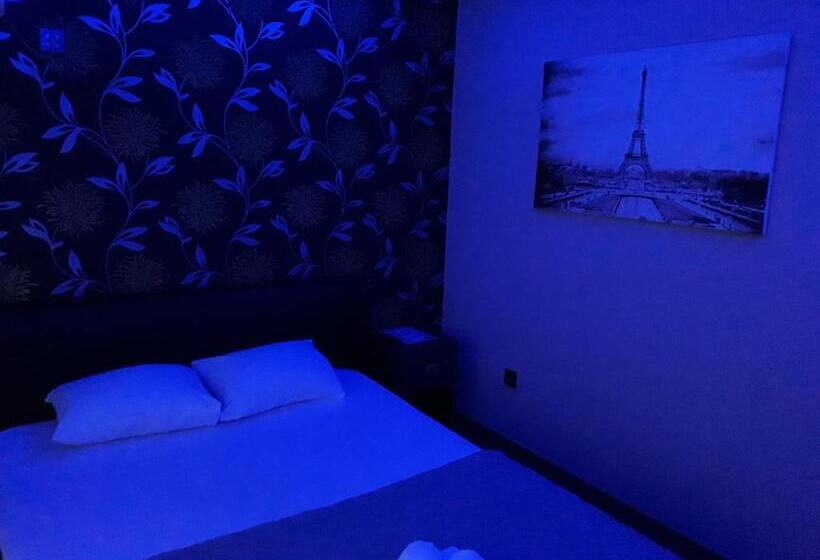 اتاق لوکس با بالکن, Guest House Vila Salute