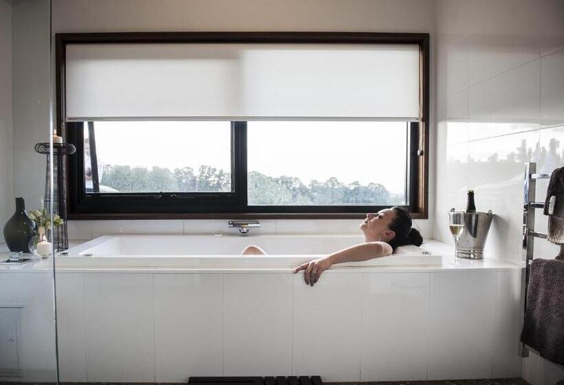 کلبه ییلاقی, Borrodell Vineyard