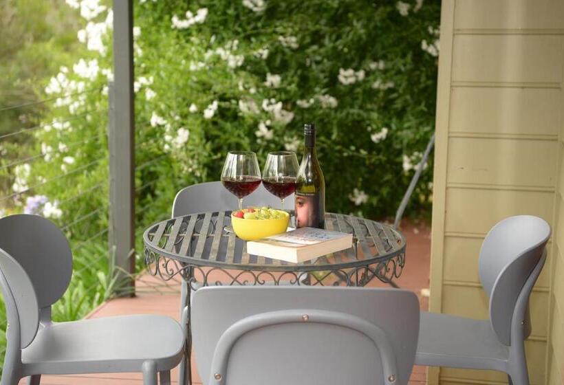 کابین, Borrodell Vineyard