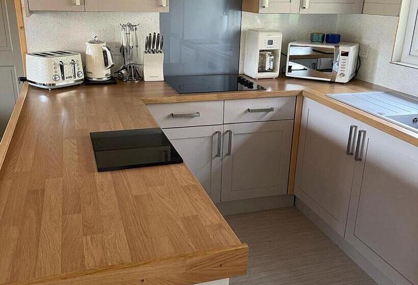 침실 3개 주택, Ivyleaf Combe Lodges