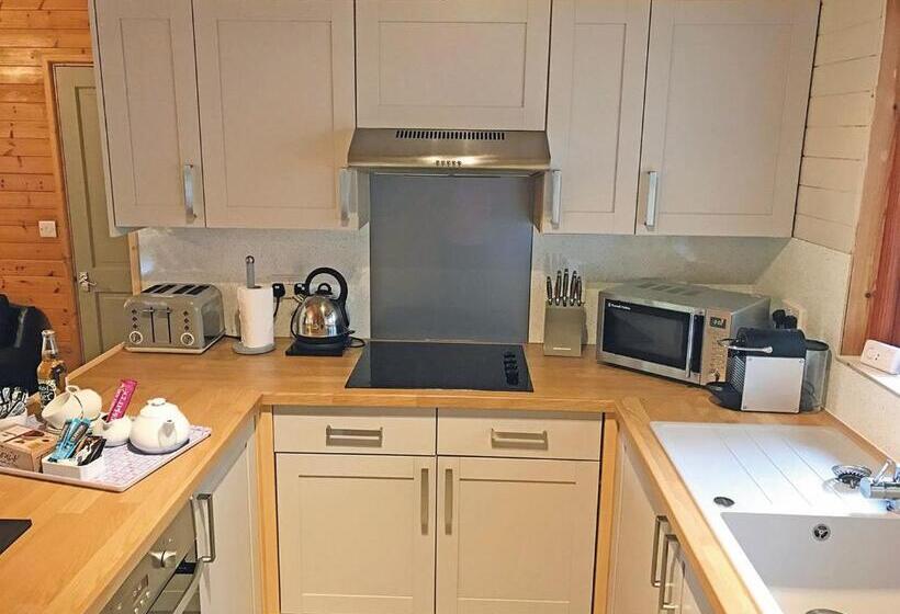 침실 3개 주택, Ivyleaf Combe Lodges