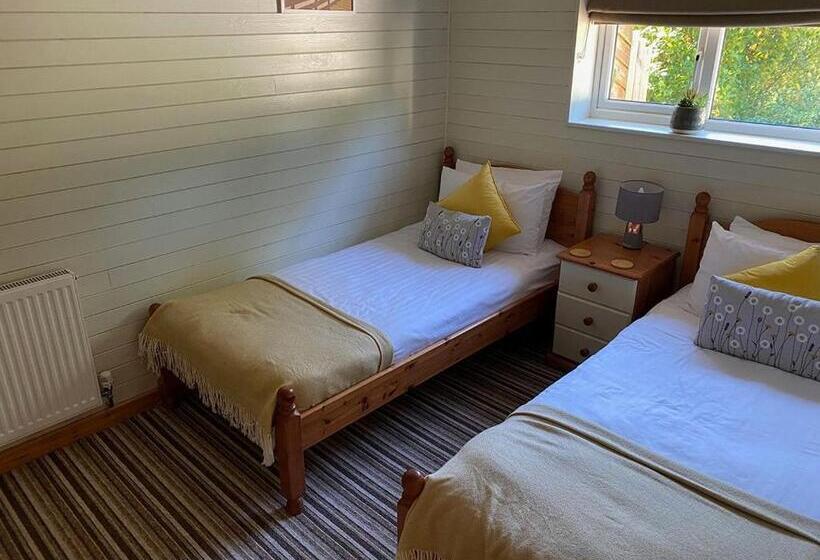 침실 2개 주택, Ivyleaf Combe Lodges