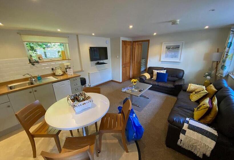 침실 2개 주택, Ivyleaf Combe Lodges