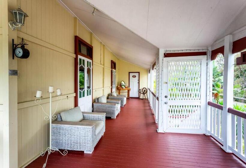 Standard room with outdoor bath, The Village B&b