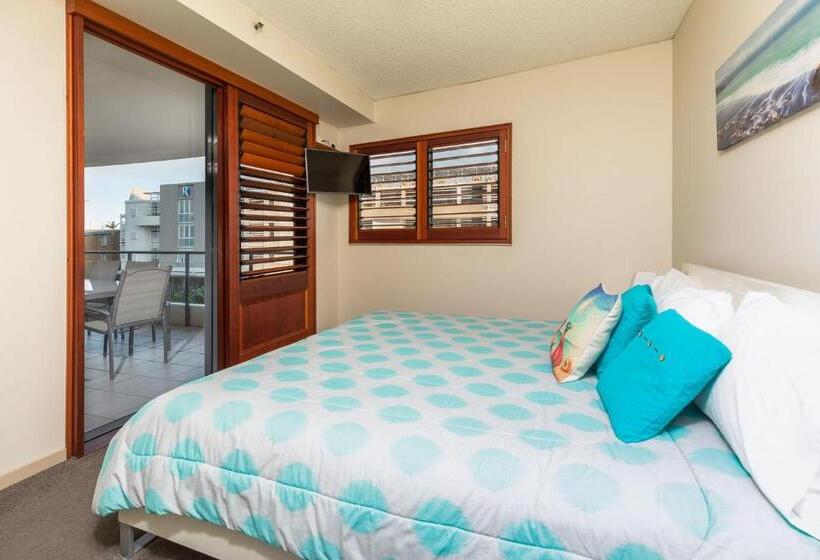 2 Bedroom Apartment with Views, The Waterford Prestige Apartments