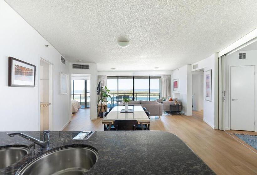 Апартаменты Deluxe 2 Спальни Вид на Море, The Waterford Prestige Apartments