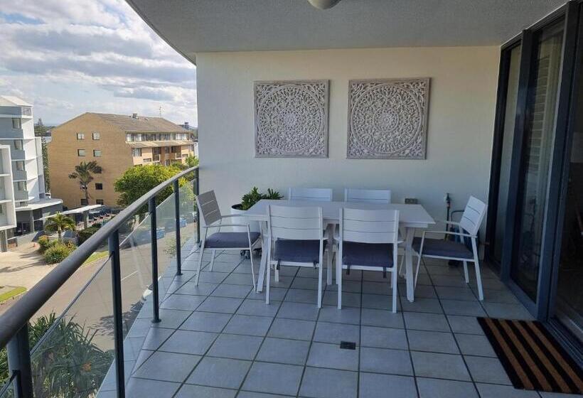 Апартаменты 2 Спальни, The Waterford Prestige Apartments