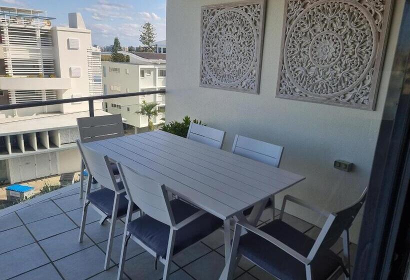 Апартаменты 2 Спальни, The Waterford Prestige Apartments