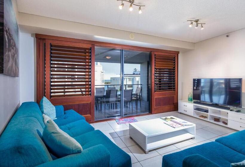 Апартаменты 3 Спальни Вид на Море, The Waterford Prestige Apartments