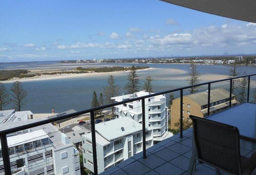 Апартаменты премиум класса с 1 спальней и видом на море, The Waterford Prestige Apartments