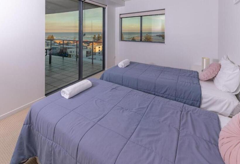 Апартаменты 2 Спальни Вид на Море, The Waterford Prestige Apartments