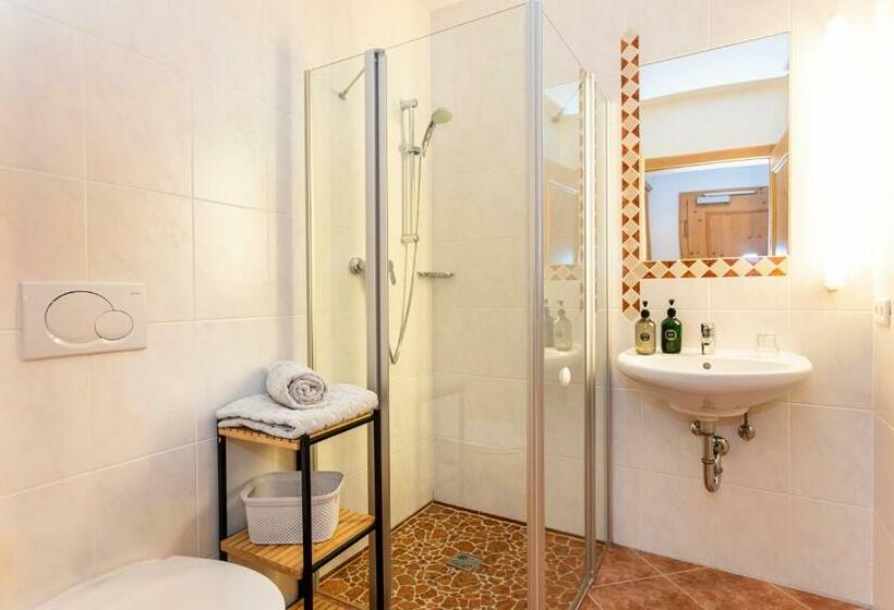 غرفة قياسية فردية مزودة بشُرفة, Berggasthof Hinterreit