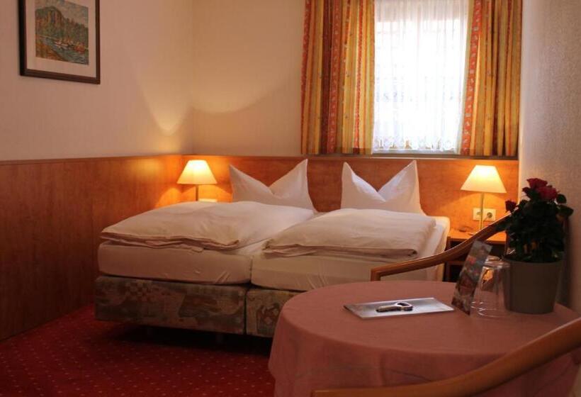 스탠다드 룸, Gasthaus& Pension Zum Roten Haus