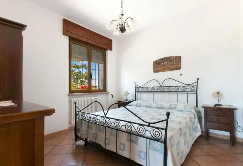 ガーデンビューファミリールーム, B&b Country House Vereto
