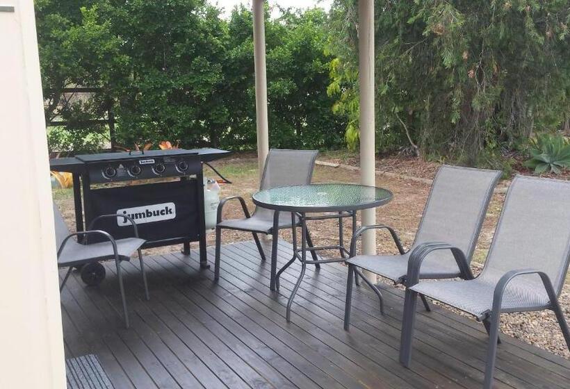 اتاق لوکس خانوادگی, Bluegrass Bnb