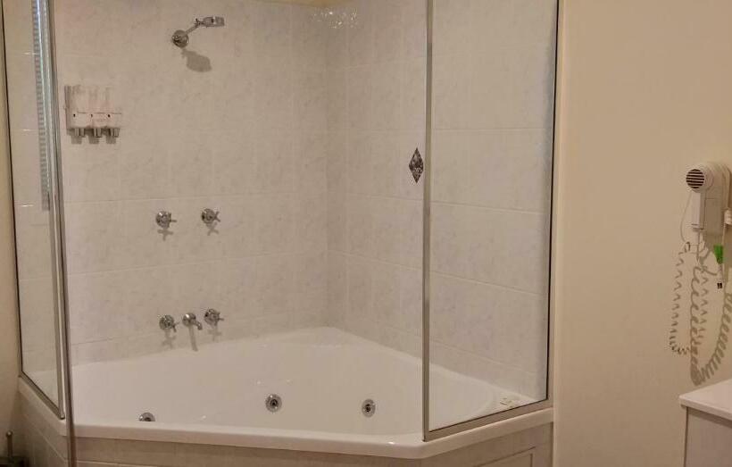 آپارتمان اجرایی 1 خوابه, Emerald Motel Apartments