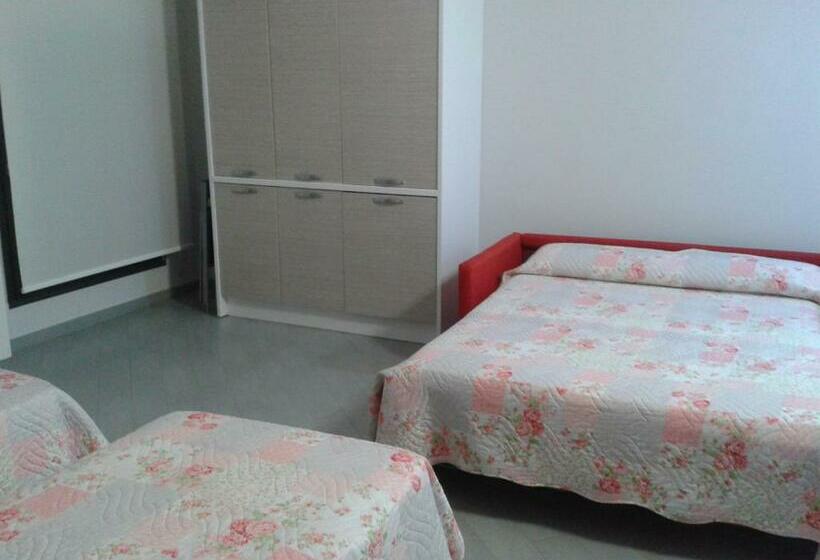 חדר סטנדרט לשלושה, Agriturismo La Sapienza