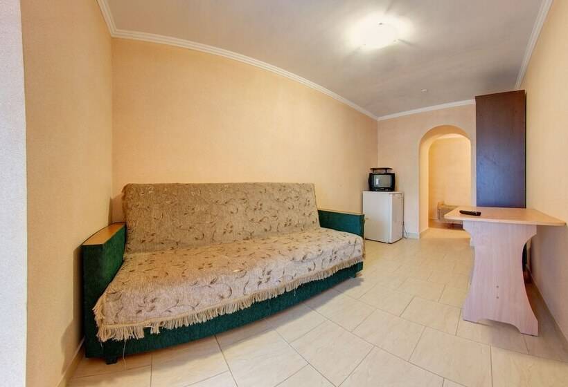 غرفة قياسية ثلاثية, Chaika 3