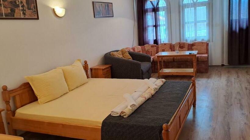 Семейное Студио, Gamartata