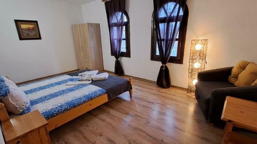 Семейное Студио, Gamartata