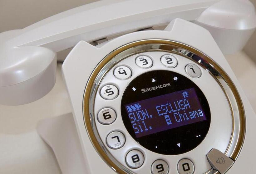 חדר סטנדרט לשלושה, Relais Villa Giulia