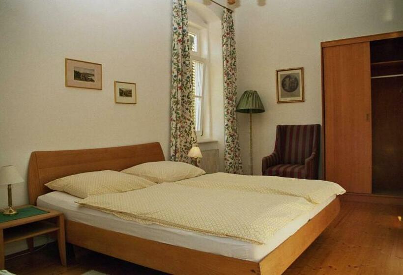 Номер Стандарт, Seehof