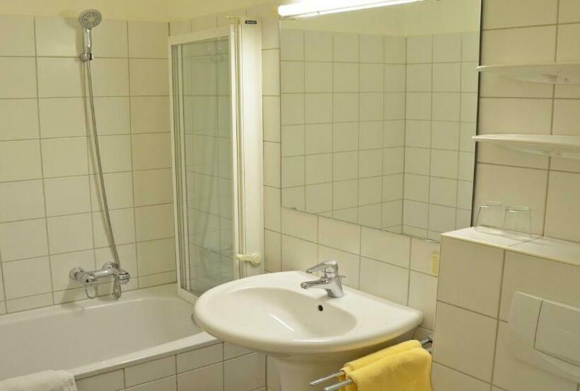 Номер Стандарт Вид на Озеро, Seehof