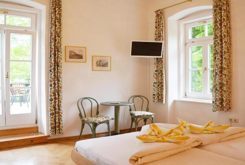 Номер Стандарт Вид на Озеро, Seehof