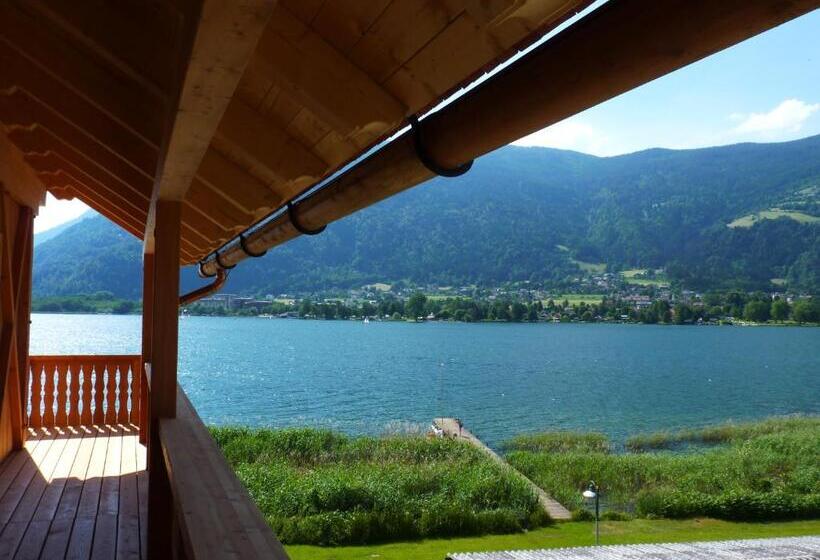 景色の見えるスイートルーム, Stiftsschmiede Ossiach