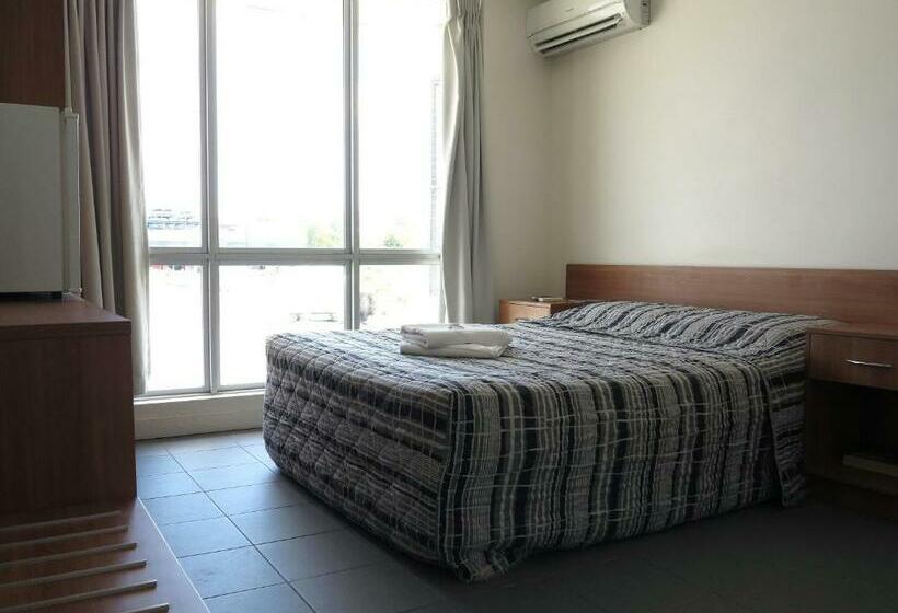 غرفة إقتصادية حمام مشترك, Upper Ross