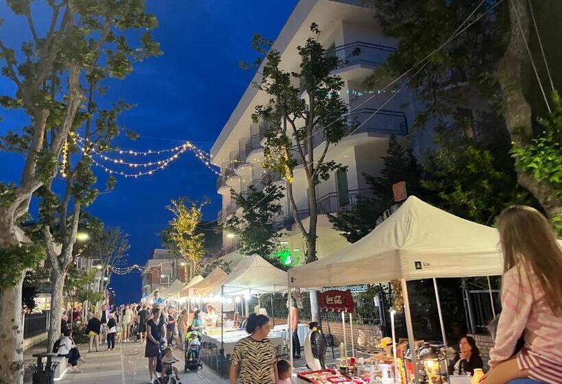 스탠다드 트리플 룸, Villa Verde