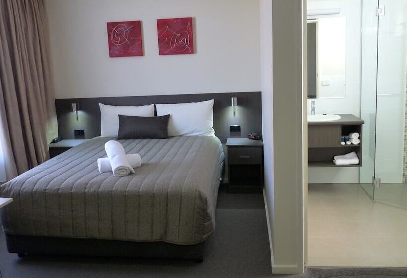 חדר משפחתי דלוקס, Loddon River Motel