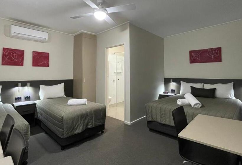 디럭스 패밀리 룸, Loddon River Motel