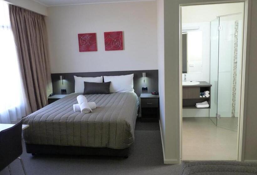 חדר משפחתי דלוקס, Loddon River Motel