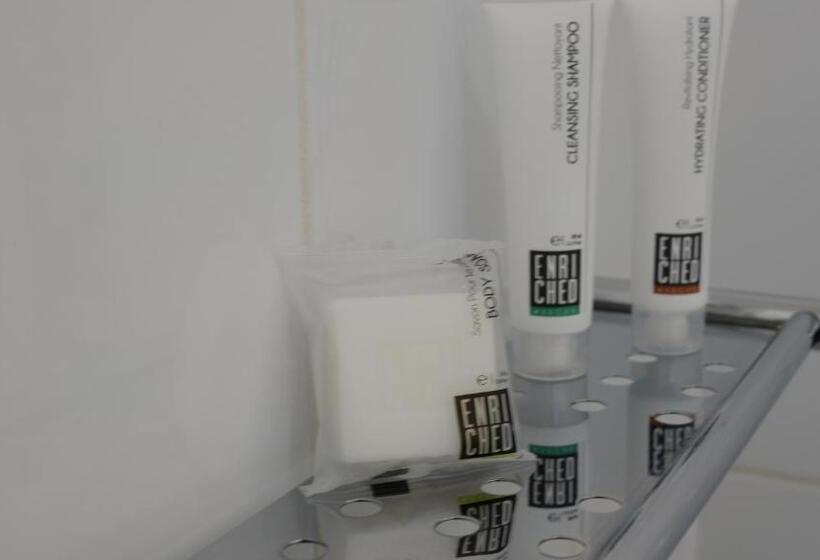 חדר סופריור, Loddon River Motel